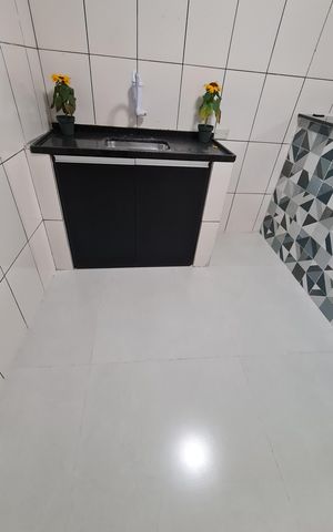 Casa à venda com 100m², 3 quartos e 2 vagas Casa à venda com 100m², 3 quartos e 2 vagasCozinha
