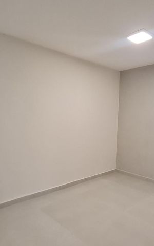 Casa à venda com 100m², 3 quartos e 2 vagas Casa à venda com 100m², 3 quartos e 2 vagasQuarto