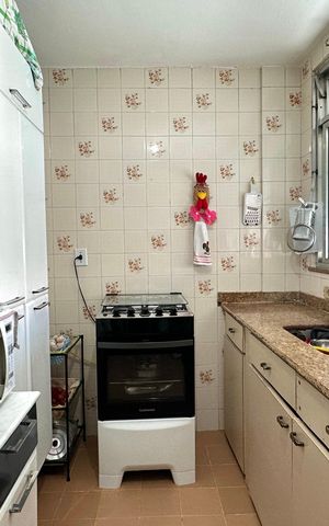 Casa à venda com 85m², 2 quartos e sem vaga
