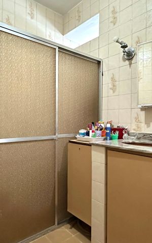 Casa à venda com 85m², 2 quartos e sem vaga