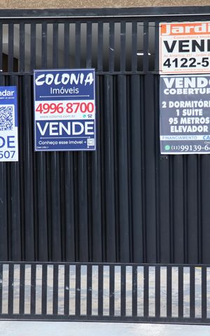 Apartamento à venda com 100m², 2 quartos e 1 vaga Apartamento à venda com 100m², 2 quartos e 1 vagaFachada
