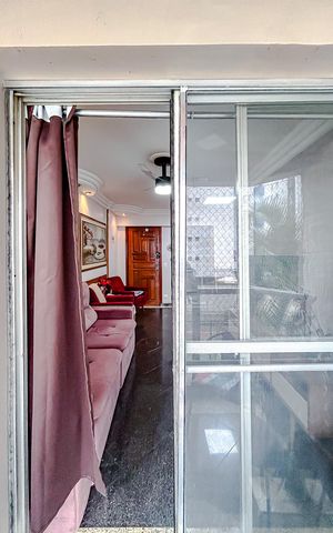 Apartamento à venda com 80m², 3 quartos e 1 vagaSala