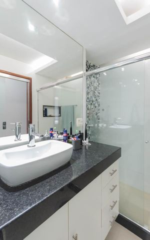 Apartamento à venda com 110m², 3 quartos e 2 vagasBanheiro