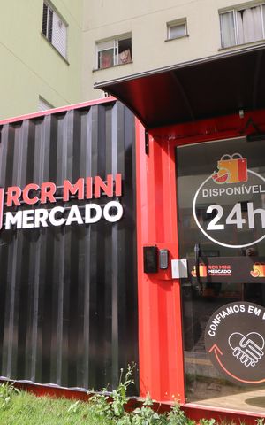 Apartamento à venda com 52m², 2 quartos e 1 vagaMini Mercado