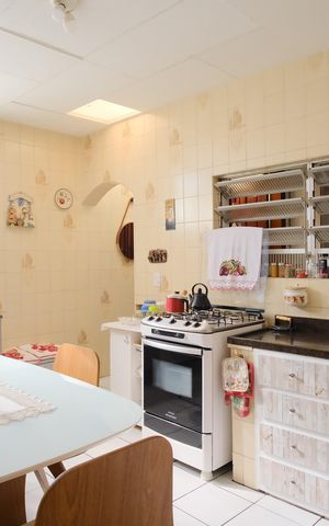 Casa à venda com 139m², 4 quartos e 2 vagasCozinha