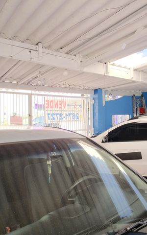 Casa à venda com 139m², 4 quartos e 2 vagasGaragem