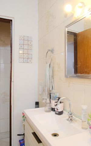 Casa à venda com 139m², 4 quartos e 2 vagasBanheiro de serviço