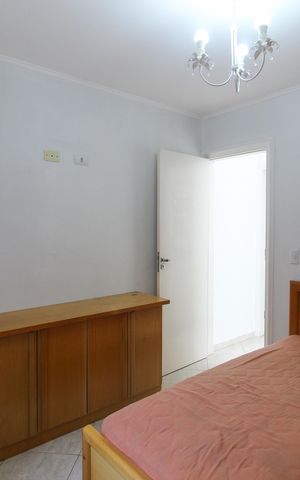 Casa de condomínio à venda com 78m², 2 quartos e 2 vagasQuarto 1