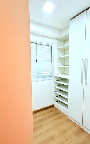 Apartamento à venda com 64m², 2 quartos e 1 vaga Apartamento à venda com 64m², 2 quartos e 1 vagaCloset da Suíte