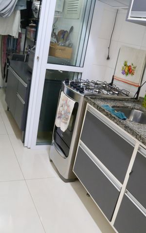 Apartamento à venda com 65m², 2 quartos e 1 vaga Apartamento à venda com 65m², 2 quartos e 1 vagaCozinha