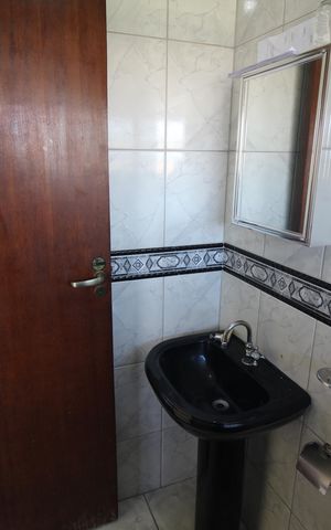 Casa à venda com 320m², 5 quartos e 3 vagasSuite Quarto 5