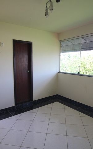 Casa à venda com 320m², 5 quartos e 3 vagasQuarto 5