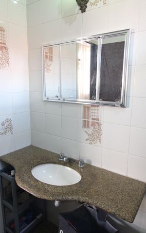 Casa à venda com 320m², 5 quartos e 3 vagasSuite Quarto 4