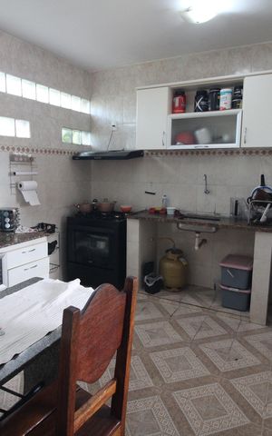 Casa à venda com 320m², 5 quartos e 3 vagasCozinha 2