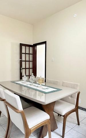 Casa à venda com 250m², 3 quartos e 1 vaga