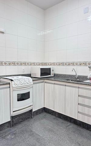 Casa à venda com 250m², 3 quartos e 1 vaga