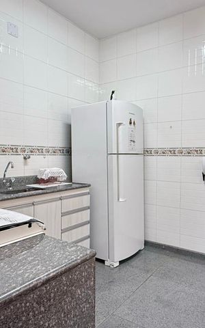 Casa à venda com 250m², 3 quartos e 1 vaga