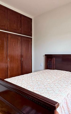 Casa à venda com 250m², 3 quartos e 1 vaga