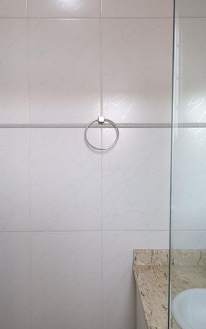 Casa à venda com 144m², 3 quartos e 2 vagasBanheiro da Suíte 2