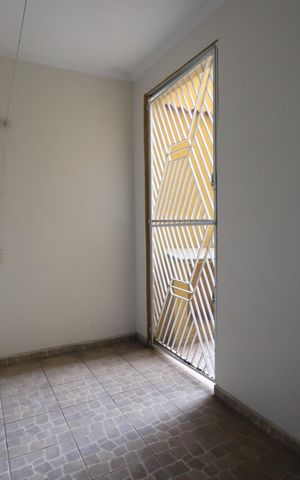 Casa à venda com 144m², 3 quartos e 2 vagasÁrea de Serviço