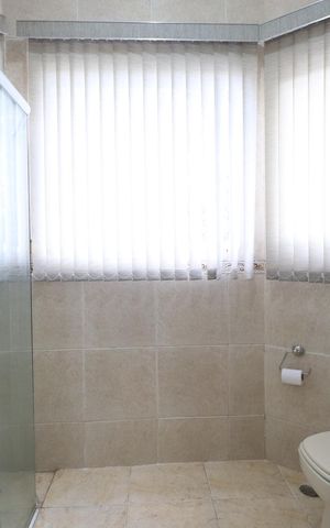 Casa à venda com 144m², 3 quartos e 2 vagasBanheiro da Suíte 3