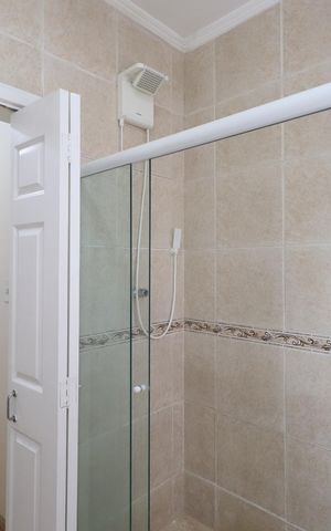 Casa à venda com 144m², 3 quartos e 2 vagasBanheiro da Suíte 3