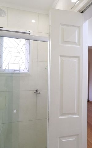 Casa à venda com 144m², 3 quartos e 2 vagasBanheiro da Suíte 1