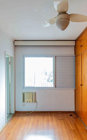 Apartamento para alugar com 130m², 3 quartos e 2 vagas Apartamento para alugar com 130m², 3 quartos e 2 vagasSuíte
