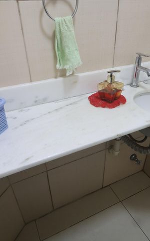 Casa de condomínio à venda com 134m², 3 quartos e 2 vagasLavabo