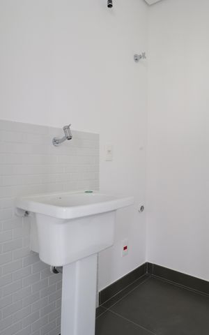 Apartamento à venda com 82m², 3 quartos e 1 vagaÁrea de Serviço