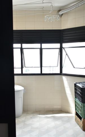 Apartamento à venda com 138m², 3 quartos e 2 vagasÁrea de Serviço