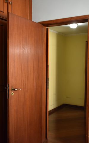 Apartamento à venda com 138m², 3 quartos e 2 vagasQuarto 2