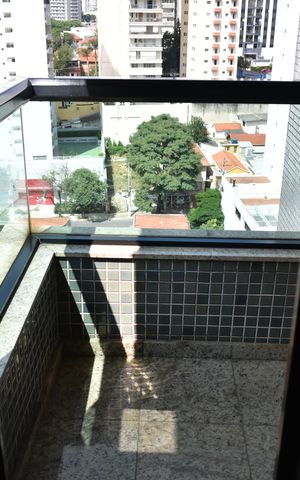 Apartamento à venda com 138m², 3 quartos e 2 vagasSuíte