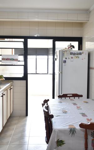 Apartamento à venda com 138m², 3 quartos e 2 vagasCozinha