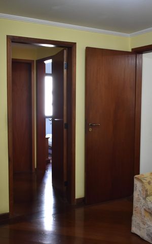 Apartamento à venda com 138m², 3 quartos e 2 vagasSala de TV