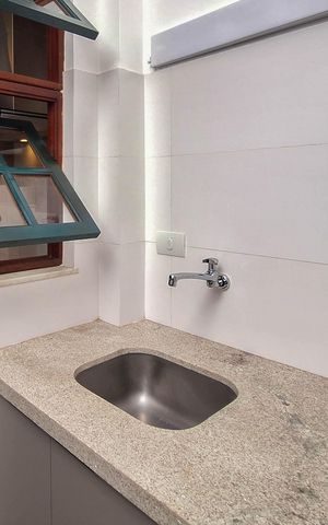 Casa de condomínio à venda com 81m², 2 quartos e 1 vaga Casa de condomínio à venda com 81m², 2 quartos e 1 vagaÁrea de Serviço