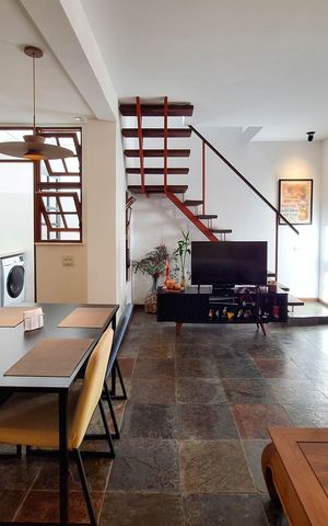 Casa de condomínio à venda com 81m², 2 quartos e 1 vaga Casa de condomínio à venda com 81m², 2 quartos e 1 vagaSala