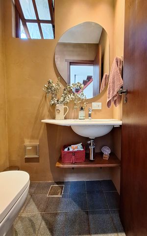Casa de condomínio à venda com 81m², 2 quartos e 1 vaga Casa de condomínio à venda com 81m², 2 quartos e 1 vagaLavabo