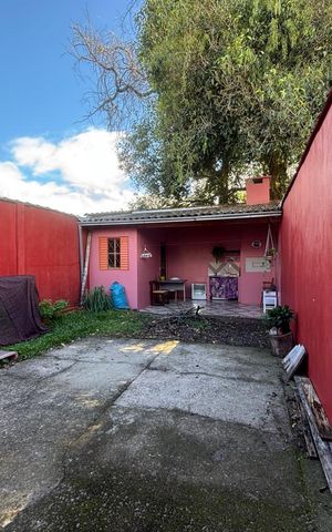 Casa à venda com 59m², 2 quartos e 1 vaga