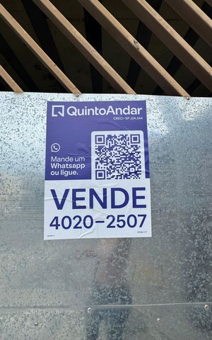 Casa à venda com 250m², 6 quartos e 2 vagas Casa à venda com 250m², 6 quartos e 2 vagasPlaca