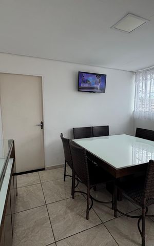 Casa à venda com 250m², 6 quartos e 2 vagas Casa à venda com 250m², 6 quartos e 2 vagasCozinha