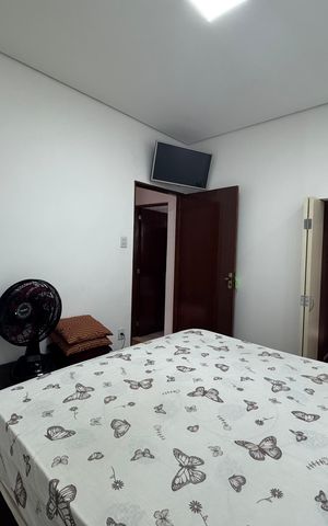 Casa à venda com 250m², 6 quartos e 2 vagas Casa à venda com 250m², 6 quartos e 2 vagasQuarto 1