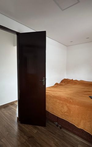 Casa à venda com 250m², 6 quartos e 2 vagas Casa à venda com 250m², 6 quartos e 2 vagasQuarto 3