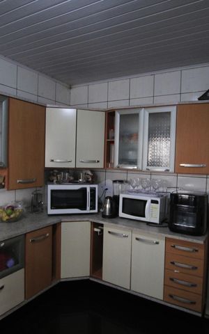 Casa à venda com 204m², 4 quartos e 1 vagaCozinha