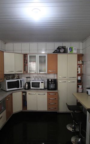 Casa à venda com 204m², 4 quartos e 1 vagaCozinha