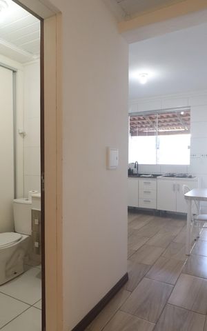 Casa à venda com 88m², 2 quartos e 2 vagasLavabo