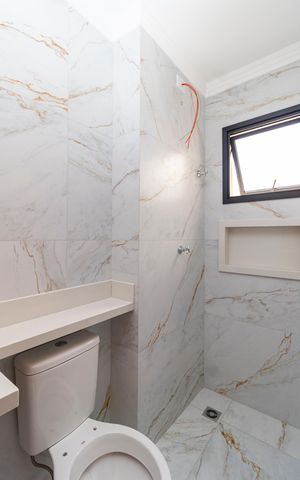 Apartamento à venda com 45m², 2 quartos e sem vaga Apartamento à venda com 45m², 2 quartos e sem vagaBanheiro