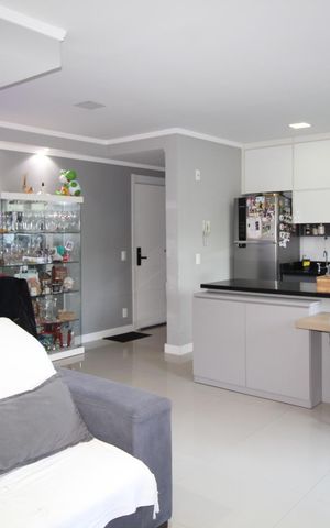 Apartamento para alugar com 79m², 2 quartos e 1 vagaSala