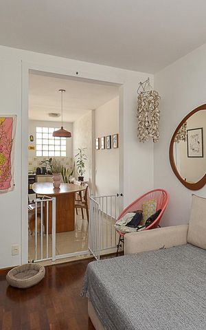 Apartamento à venda com 95m², 3 quartos e 2 vagas Apartamento à venda com 95m², 3 quartos e 2 vagasSala de Estar