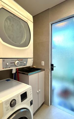 Casa para alugar com 100m², 3 quartos e 2 vagas Casa para alugar com 100m², 3 quartos e 2 vagasÁrea de Serviço